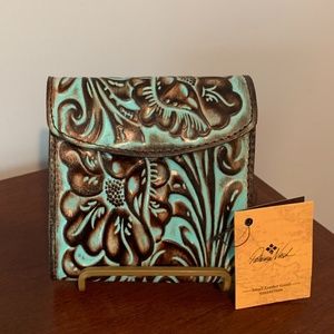 Patricia Nash Tooled Turquoise Reiti Wallet